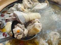 -威邵鸡煲(西华路总店)