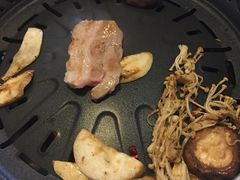 -贺野·自助炭火烤肉(紫藤路店)