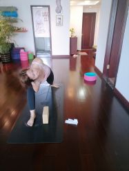 -Yvon yoga 瑜伽·精准体态管理中心