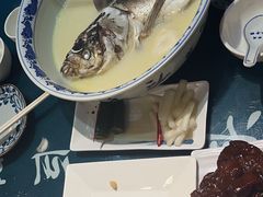 -南京金牛湖巨碗鱼头