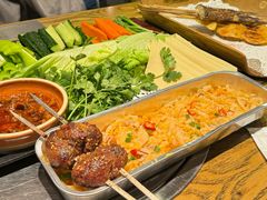 -聚串门儿·东北烧烤(信义坊店)