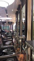 点击看大图 -八佰伴8008星级形象店