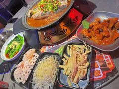 -令狐冲·炭烤活鱼(宝龙店)