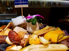-一朵菌·野生菌探索家火锅(南亚店)
