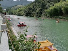 -芦茨金富饭庄·25年老字号·专做稻草鸡