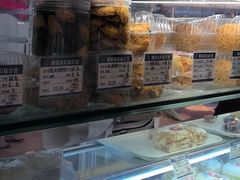 -白玉兰食品甜凤店(合生汇店)