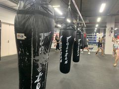 -FIGHTMAN格斗俱乐部(长宁临空店)