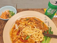 -方铲铲·成都板凳面(滨江银泰店)