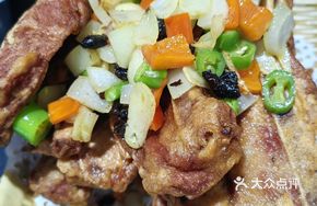 Golden Large Pork Shank