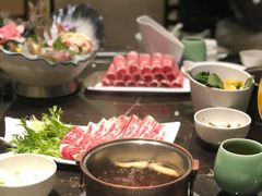 松茸昆布锅底-金陵饭店 56F 家·海鲜火锅餐厅