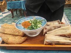 -乡村馕坑肉·烧烤·新疆菜·本地人更爱吃(阿勒泰首店)