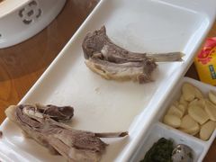 -胡氏大盘鸡新疆菜(石岗店)