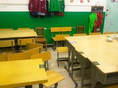 大堂-做了不起的80后