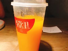 满杯百香果-弄堂里·寻味杭州(湖滨银泰in77C区店)
