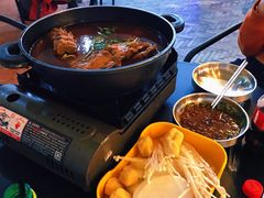 -运气牛自助酱大骨火锅(南京东路店)
