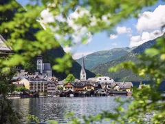 -多瑙河畔鞋履雕塑