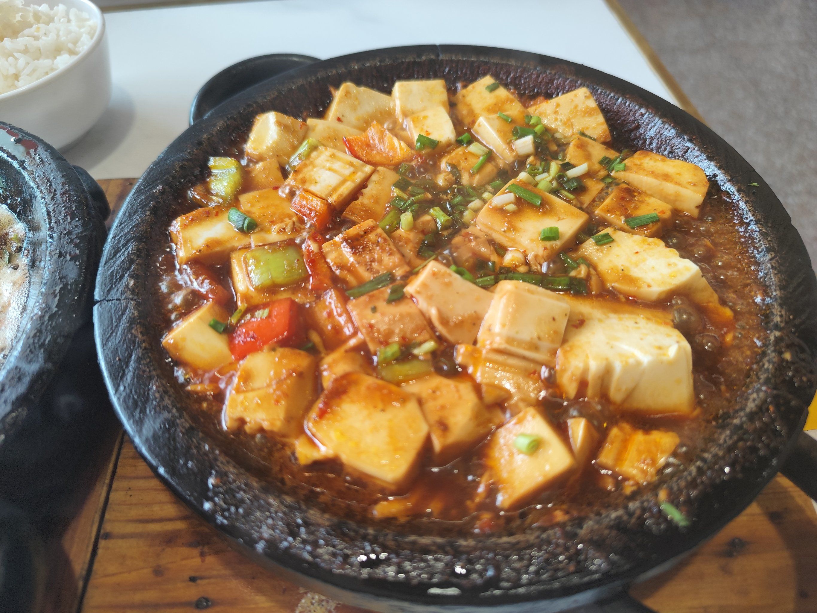 石锅豆腐来一块