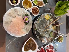 -官塘陈记鱼生·潮汕砂锅粥·牛肉火锅(潮枫路总店)