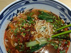 -老陕一碗(八达岭奥莱店)