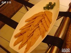 -小天鹅火锅·一线江景洪鼎旗舰店(洪崖洞店)