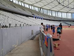 -深圳市宝安体育中心体育场