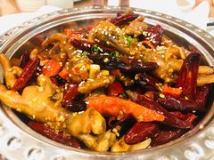 -丹江口渔村·湘味厨房(桃园店)
