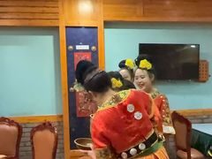 -亮欢寨酸汤鱼(沙冲路店)