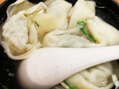 荠菜馄饨-小姜锅贴(凤凰街店)