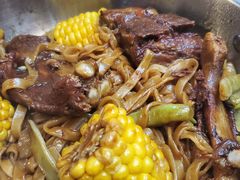 -内蒙焖面大盆骨餐馆(山大路店)