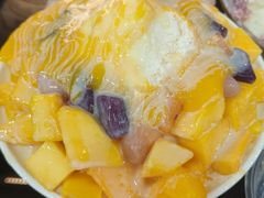 芒果芋圆牛奶绵绵冰-水牛奶皇后糖水铺(深圳总店)