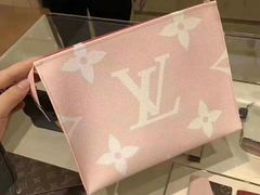 -LV路易威登(贵和购物中心店)