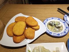 臭豆腐抹炸窝头片-铸钟褡裢火烧(西三环紫竹桥店)
