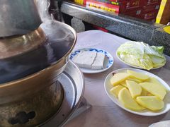 -鑫龙火锅城(环山路店)