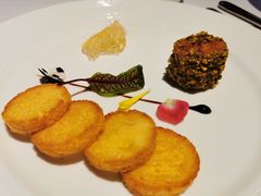 -Mogul Eatery·大亨餐酒馆