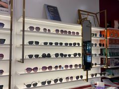 -精益眼镜·蔡司合作(徐东平价店)