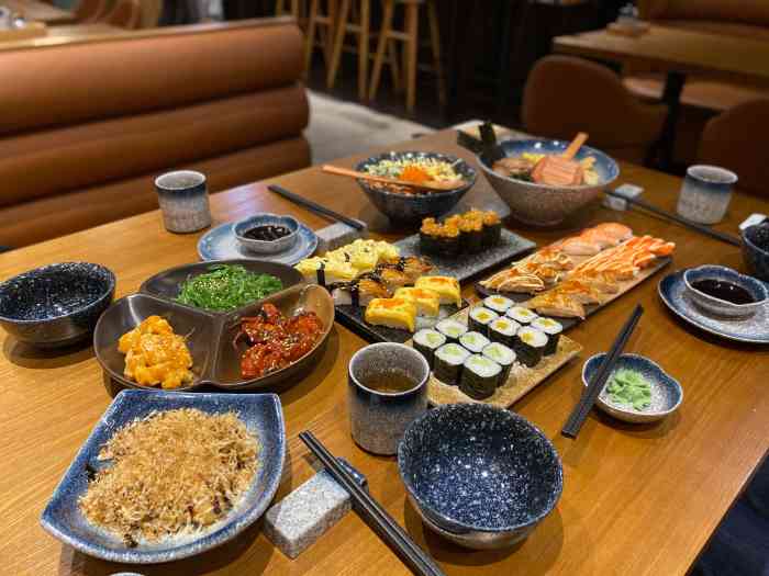 一禾料理-"开在葵涌中心附近的日料店,可能因为社区消.