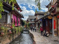 -勺子米线·云南传统小吃市集(四方街店)