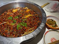 -老哥门肥肠鱼(鱼嘴店)
