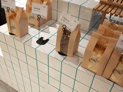 -Dough&Joe团憩(瑞虹天地月亮湾店)