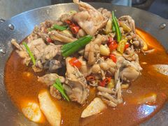 -昱龙大盆牛蛙馆(三兴街总店)