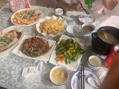 -范饭椰林川湘味海鲜·椰子鸡(三亚湾椰梦长廊店)
