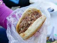-老西关黄老太牛肉烧饼