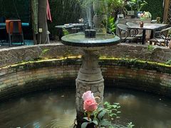 -Golden Lily河内巴黎法越料理餐厅(建国西路店)