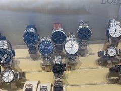 -亨吉利世界名表中心(群光店)