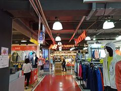 -法雅体育工厂店(皂君庙路店)