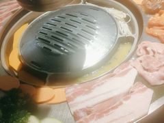 -哈哈碳都·牛肋条无限自助烤肉(宝龙店)