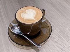 热拿铁-Perma Café樸門(五羊店)