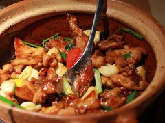 啫啫海鲜鸡-荣小馆(杭州大厦店)
