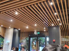 大堂-星巴克(大宁店)