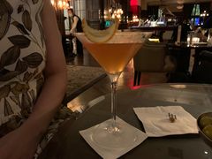 -LONG BAR 廊吧(外滩华尔道夫酒店)